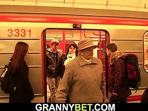 Petite teen babe oral and fuck